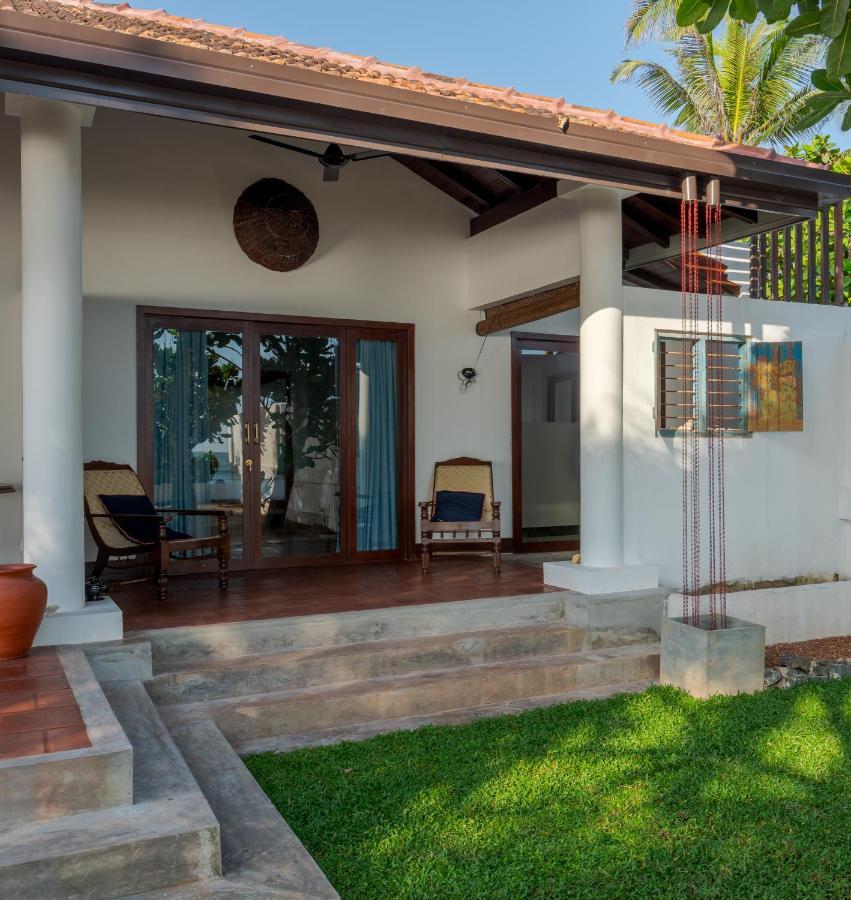 Saltasia Boutique Beach Villa Mirissa Exterior foto