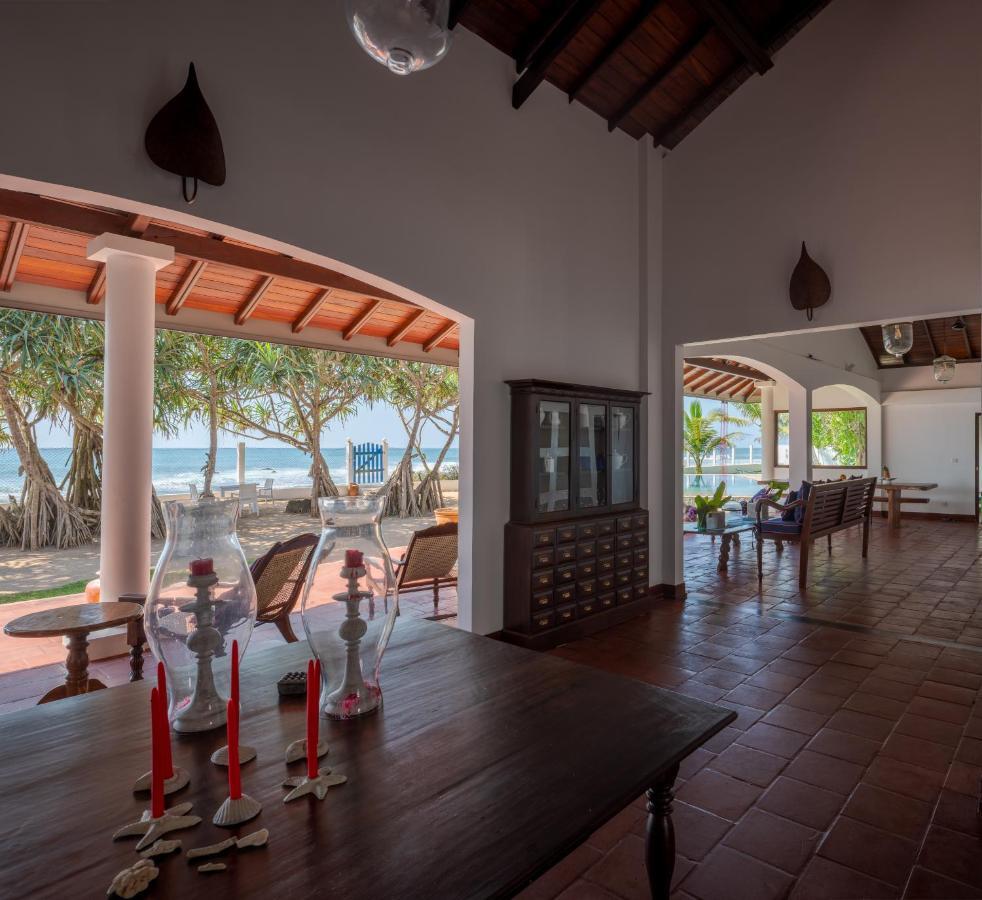 Saltasia Boutique Beach Villa Mirissa Exterior foto