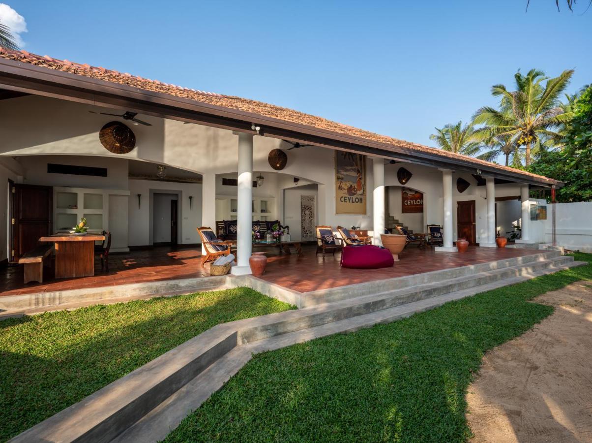 Saltasia Boutique Beach Villa Mirissa Exterior foto